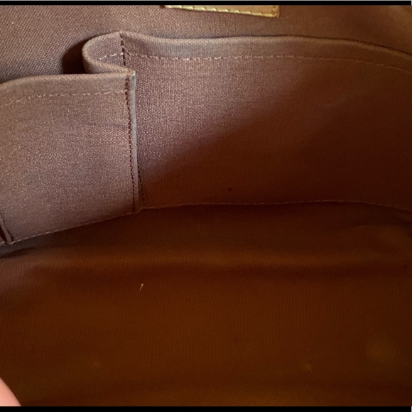 Louis Vuitton Tulum shoulder bag - Picture 9 of 13